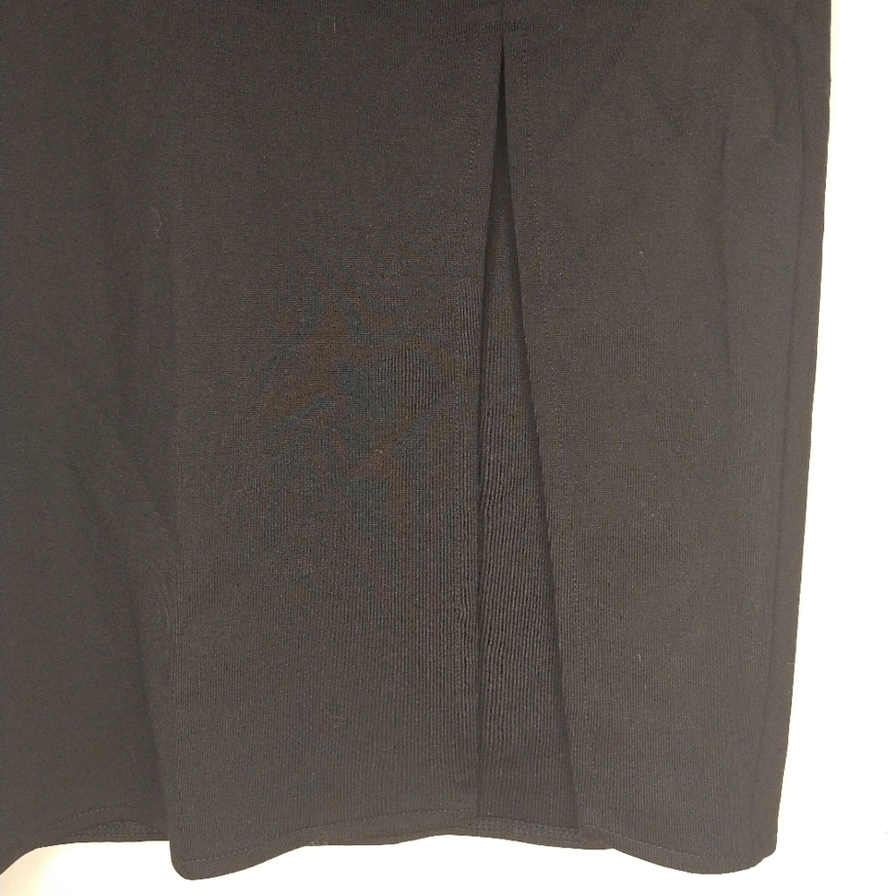 Forever 21 black skirt